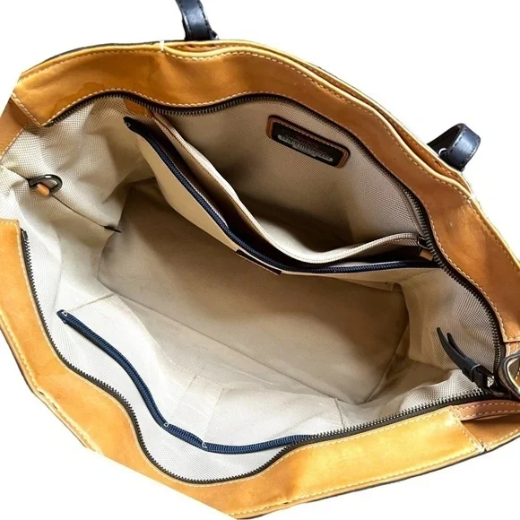 ▶️ Tumi ◀️ Leather Santa Monica Sycamore Tote - Picture 11 of 17